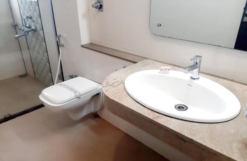 Belagavi Hotel | Hotel Adarsha Palace