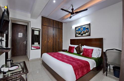 Sector 27 Hotel | Hotel Admire Inn "Atta Market, Noida Sector 18"