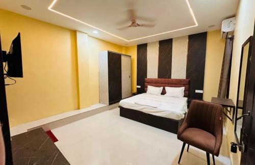 Lucknow Hotel | Hotel Airport Highway Suitable for Family and Business Travellers