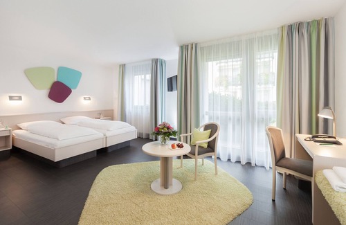 Herzogenaurach Hotel | Hotel Akazienhaus