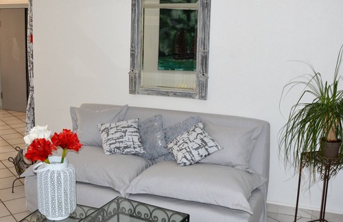 Valras-Plage Hotel | Hotel Albizzia