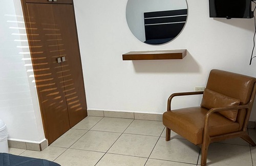 Ferrocarrilera Hotel | Hotel Alexander