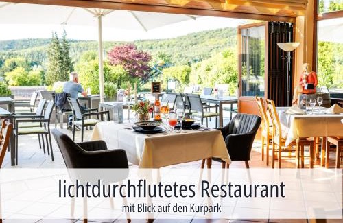 Bad Schlema Hotel | Hotel Am Kurhaus mit erstem Ayurveda Center Sachsens - direkt am Gesundheitsbad ACTINON & Kurpark