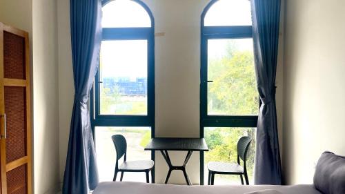 Ganh Dau House | Hotel Amber View Beach Vinwonder Safari VietNam