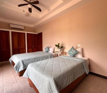 Puerto Carrillo Hotel | Hotel Amira