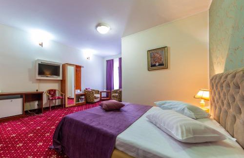 Sector 2 Hotel | Hotel Amphitryon