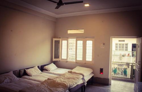Gwalior Hotel | Hotel Anand Palace