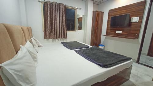 Gwalior Hotel | Hotel Anmol Palace