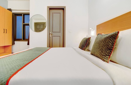 Faridabad Hotel | Hotel Aravali Inn & Banquet Hall