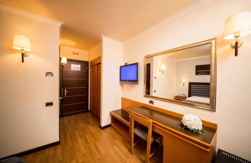 Pontinia Hotel | Hotel Ares