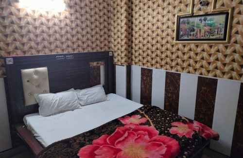 Kanpur Hotel | Hotel Asha Palace