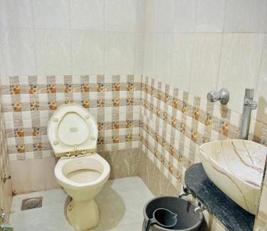 Ahmedabad House | Hotel Ashadeep palace