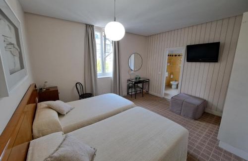 Mundaka Hotel | Hotel Atalaya- FREE PARKING GRATUITO