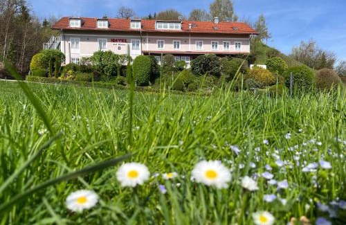 Trostberg Hotel | Hotel Auf Wolke 8