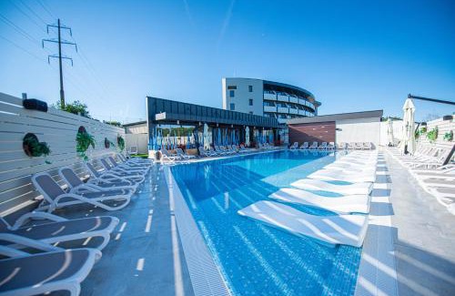 Baile Felix Hotel | Hotel Aventus