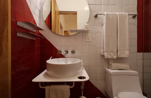 Calzada Madero Hotel | Hotel Ayook