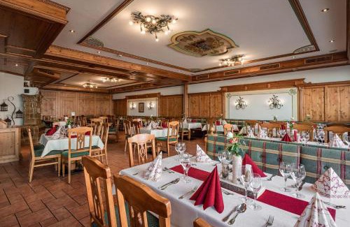 Osterhofen Hotel | Hotel Bayrischer Löwe
