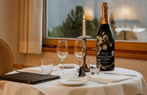 Samedan Hotel | Hotel Bernina 1865 by Kleos Group Collection