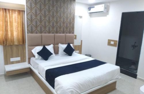 Petlad Hotel | Hotel Bhavya Palace