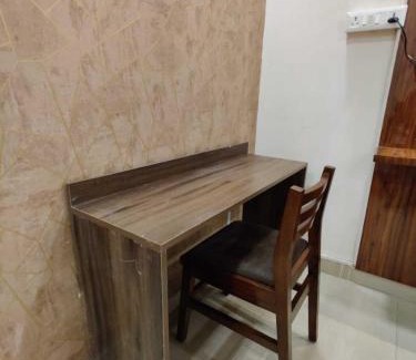 South West Bed & Breakfast | Hotel Blest - Near Delhi Cant Railway Station