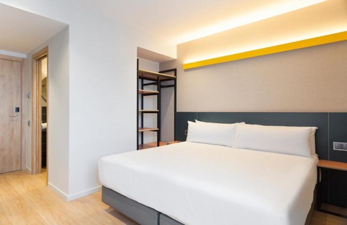 La Font de la Guatlla Hotel | Hotel Brick Barcelona