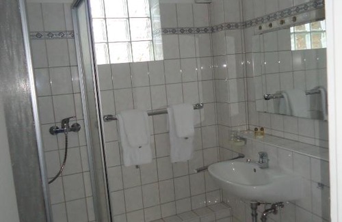 Weisenau House | Hotel Burg-Stuben