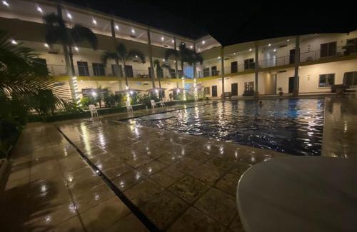 Escuintla Hotel | Hotel California Pacific Palm
