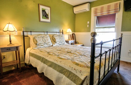 Groveland Hotel | Hotel Charlotte