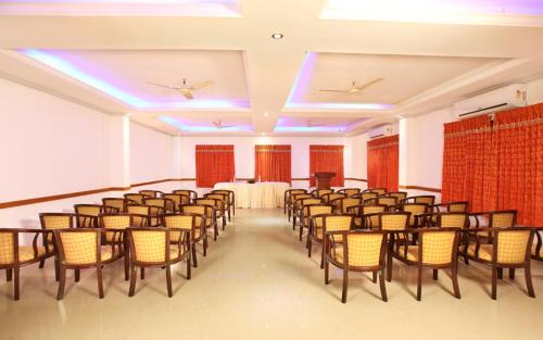 Palakkad Hotel | Hotel Chithrapuri