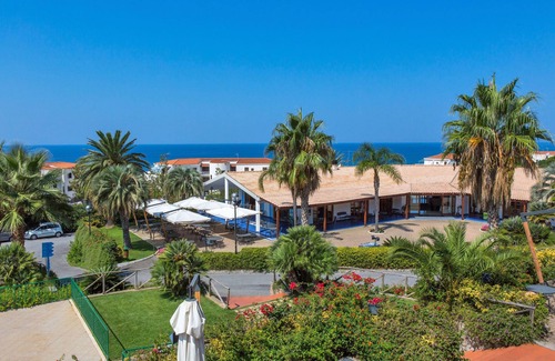 Bonifati Apartment | Hotel Club Residence Martinica