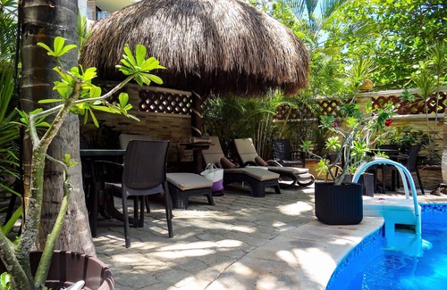 Tohoku House | HOTEL COCOS CABAÑAS - KING SUITE ROJA