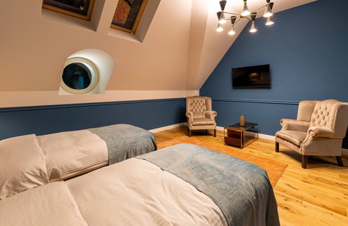 Tirgu Mures Hotel | Hotel Cocosul de Aur