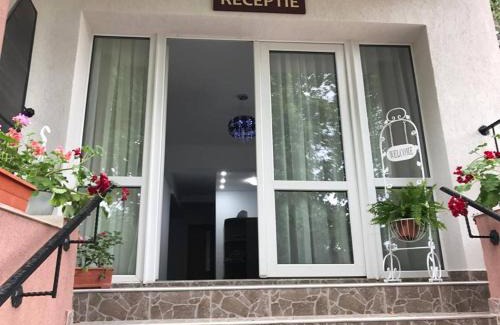 Eforie Nord Hotel | Hotel Coralis 2
