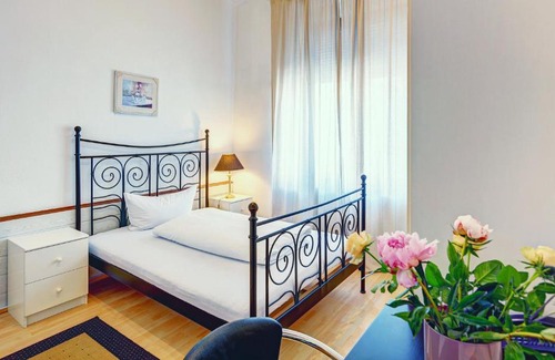 Bad Nauheim House | Hotel Cornelia
