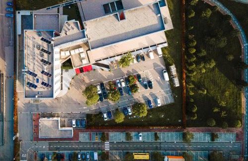 San Donato-San Vitale Hotel | Hotel Cosmopolitan Bologna