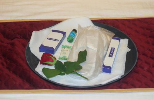 Amritsar Hotel | Hotel Crown Savoy, Near Railway Station & GURU NANAK DEV UNIVERSITY