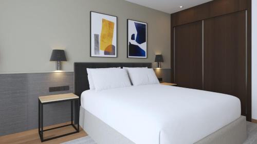 Rejas Hotel | Hotel Crowne Plaza Madrid Airport