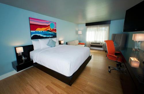 Park Estates Hotel | Hotel Current