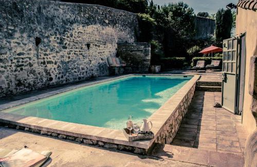 Sommieres House | Hotel de L Orange