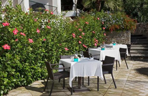 Marina Piccola Hotel | Hotel Della Piccola Marina