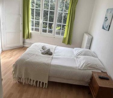 Esclavelles Hotel | Hotel des Hayons