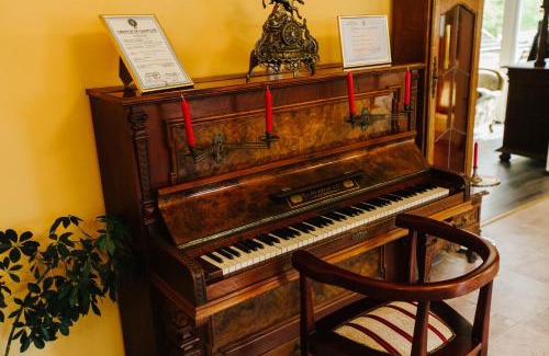 Bazna Hotel | Hotel Dobsi