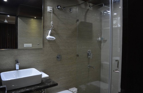 Panipat Hotel | Hotel Dolives