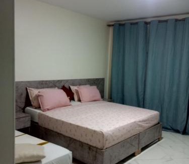 Algiers Hotel | Hotel douera