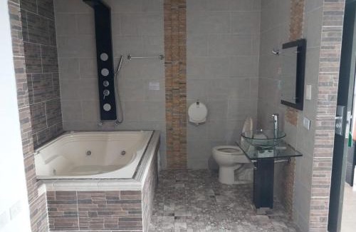 Uramba National Park Hotel | HOTEL DULCES SUEÑOS