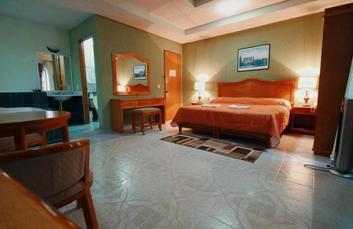 Zitacuaro Hotel | Hotel El Conquistador Monarca