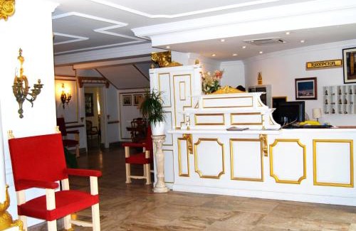 Carboneras Hotel | Hotel El Dorado