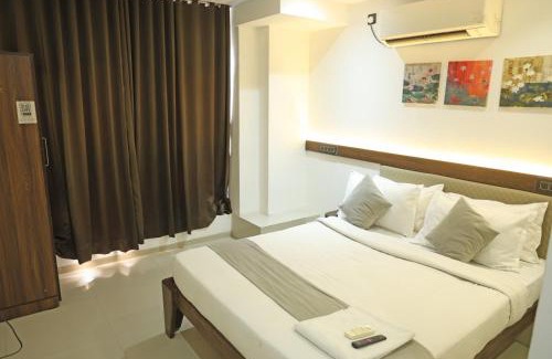 Surat Hotel | Hotel Elegant inn By Nexottel Vesu