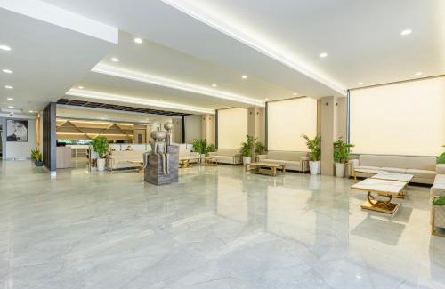 Agra Hotel | Hotel Elinor By Dazzling Hotels & Resorts
