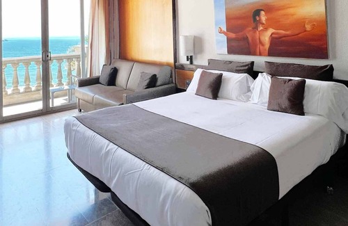 Sitges Hotel | Hotel Estela Barcelona